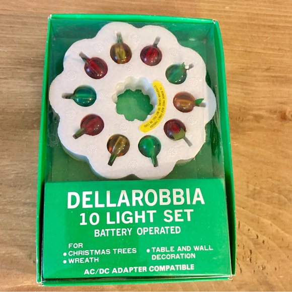 Department 56 Dellarobbia 10 Light Set Battery Operated - Picture 4 of 5